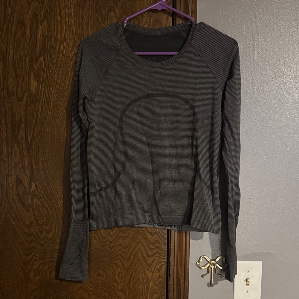 Lululemon Athletica Charcoal Long Sleeve Tee